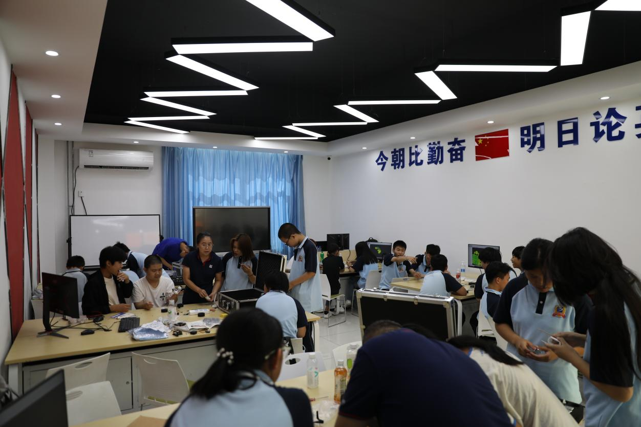 AXW(xu)УI(y)ֵ